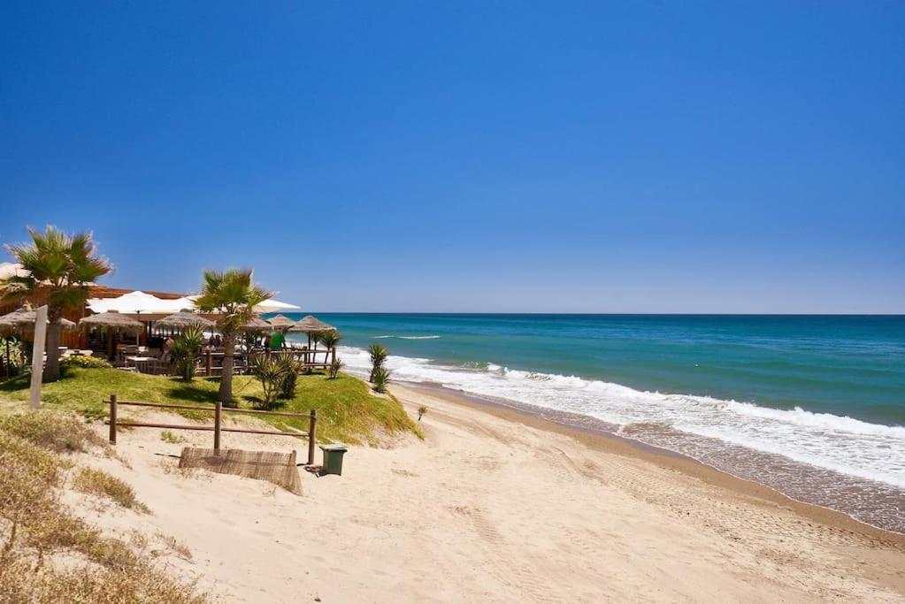 Oleholidays 726 Romana Playa Junto Al Mar Apartment Marbella Bagian luar foto