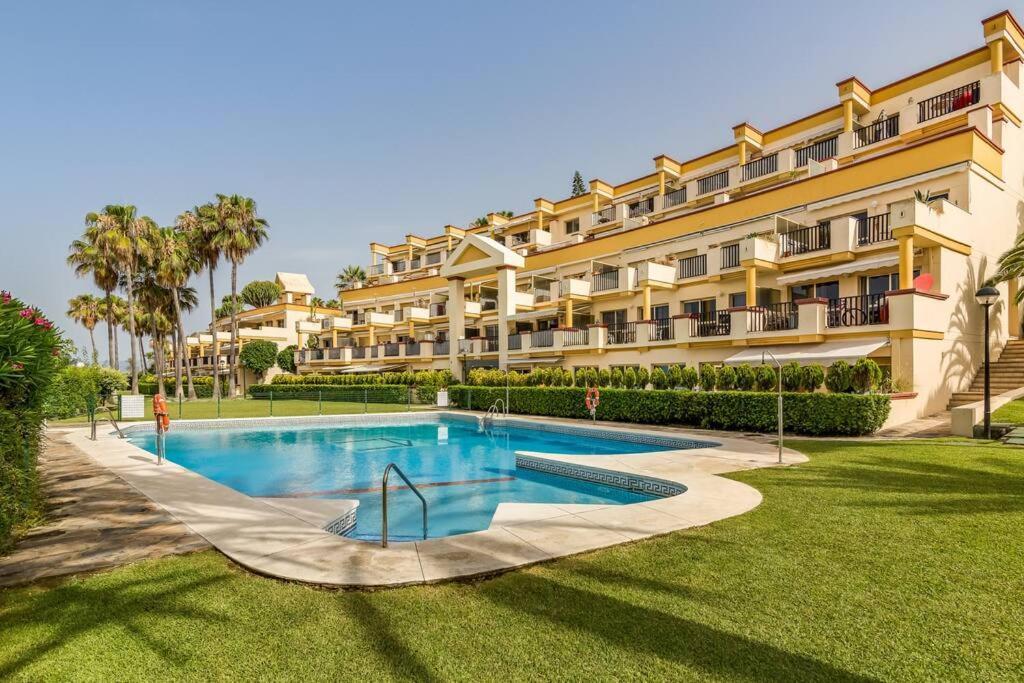 Oleholidays 726 Romana Playa Junto Al Mar Apartment Marbella Bagian luar foto